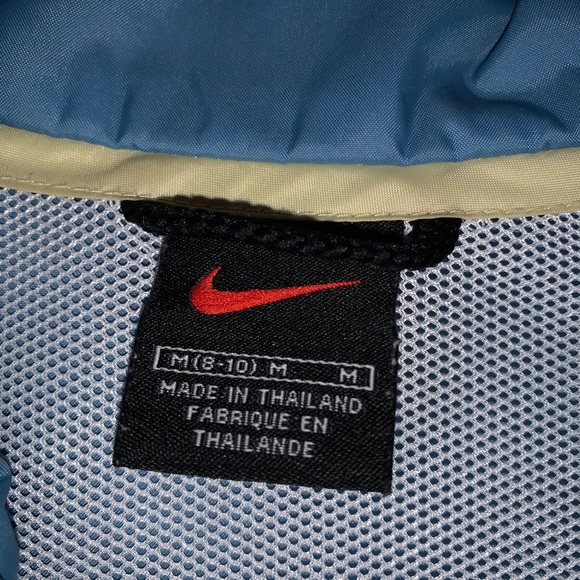 Vintage Nike Windbreaker - Picture 3 of 5